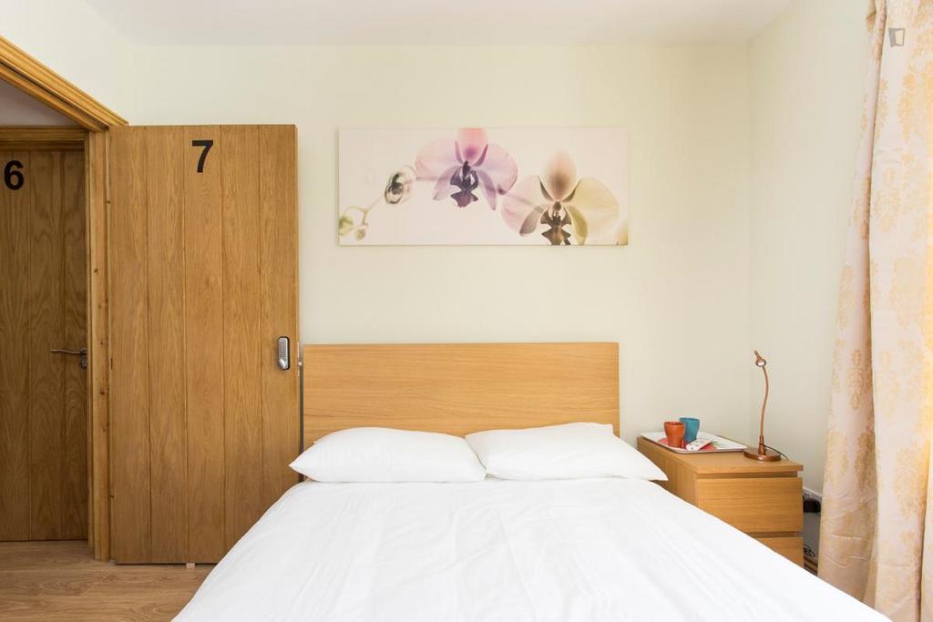 406 Harrow Hotel Londyn Zewnętrze zdjęcie