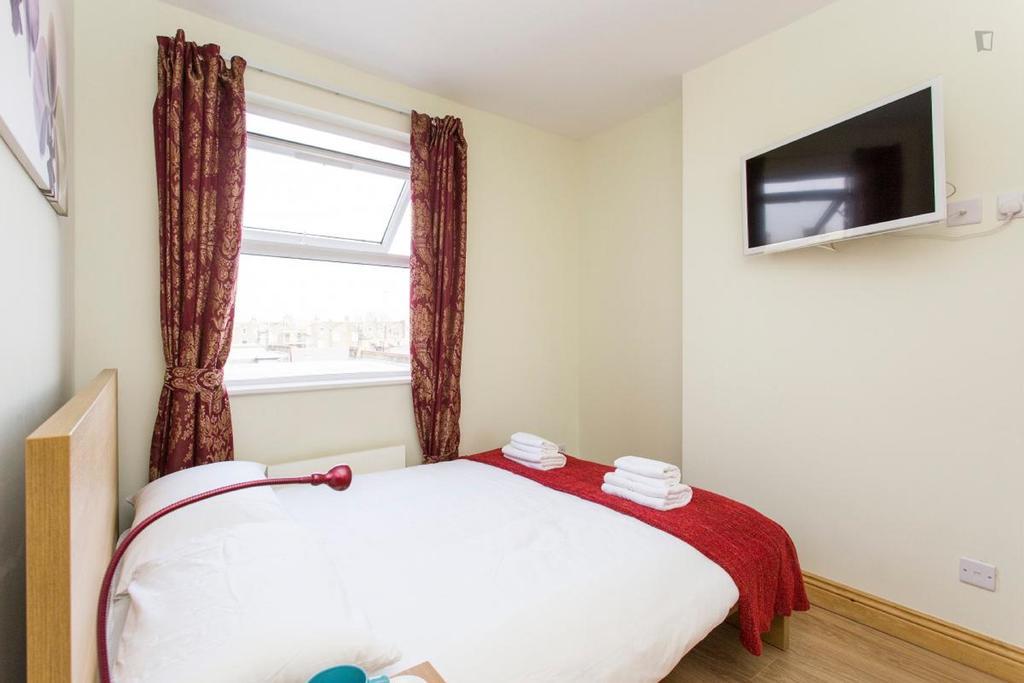 406 Harrow Hotel Londyn Zewnętrze zdjęcie