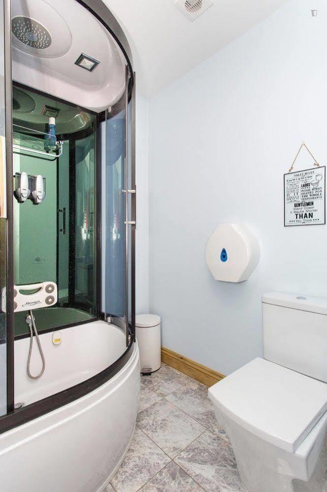 406 Harrow Hotel Londyn Zewnętrze zdjęcie